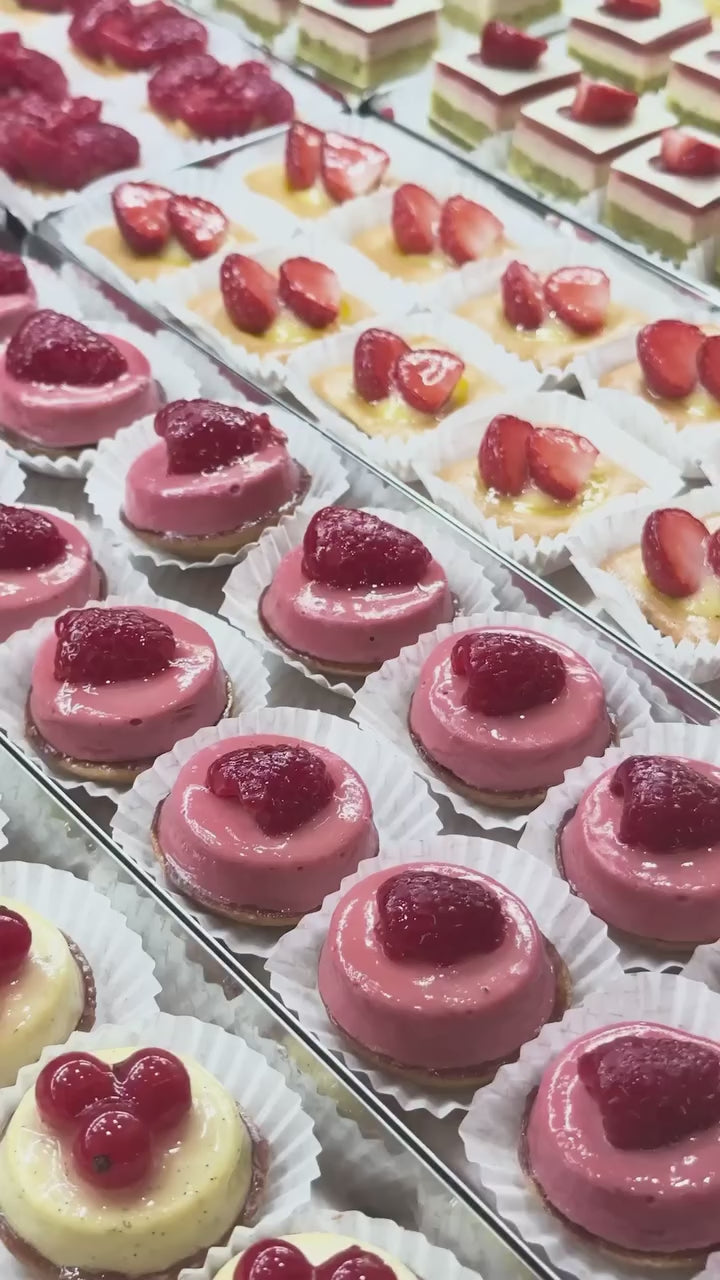 Carica il video: 